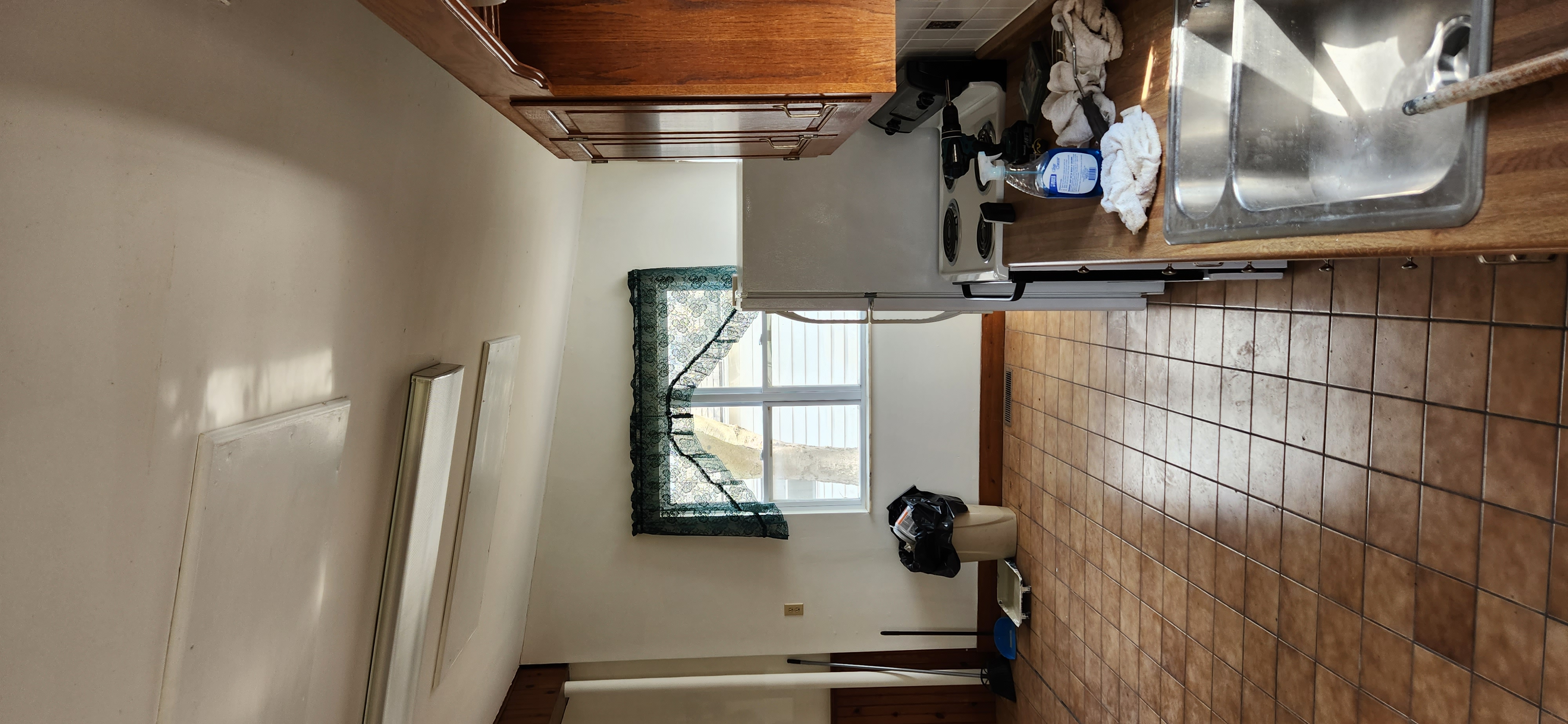 320 W Clinton lower unit pics 5.jpg